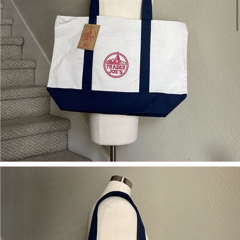 Original Trader Joe’s Signature Large Canvas Tote… - image 2